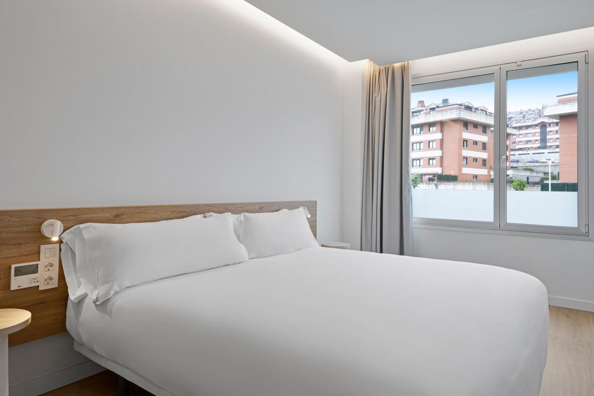 B&B Hotel Castro Urdiales Buitenkant foto