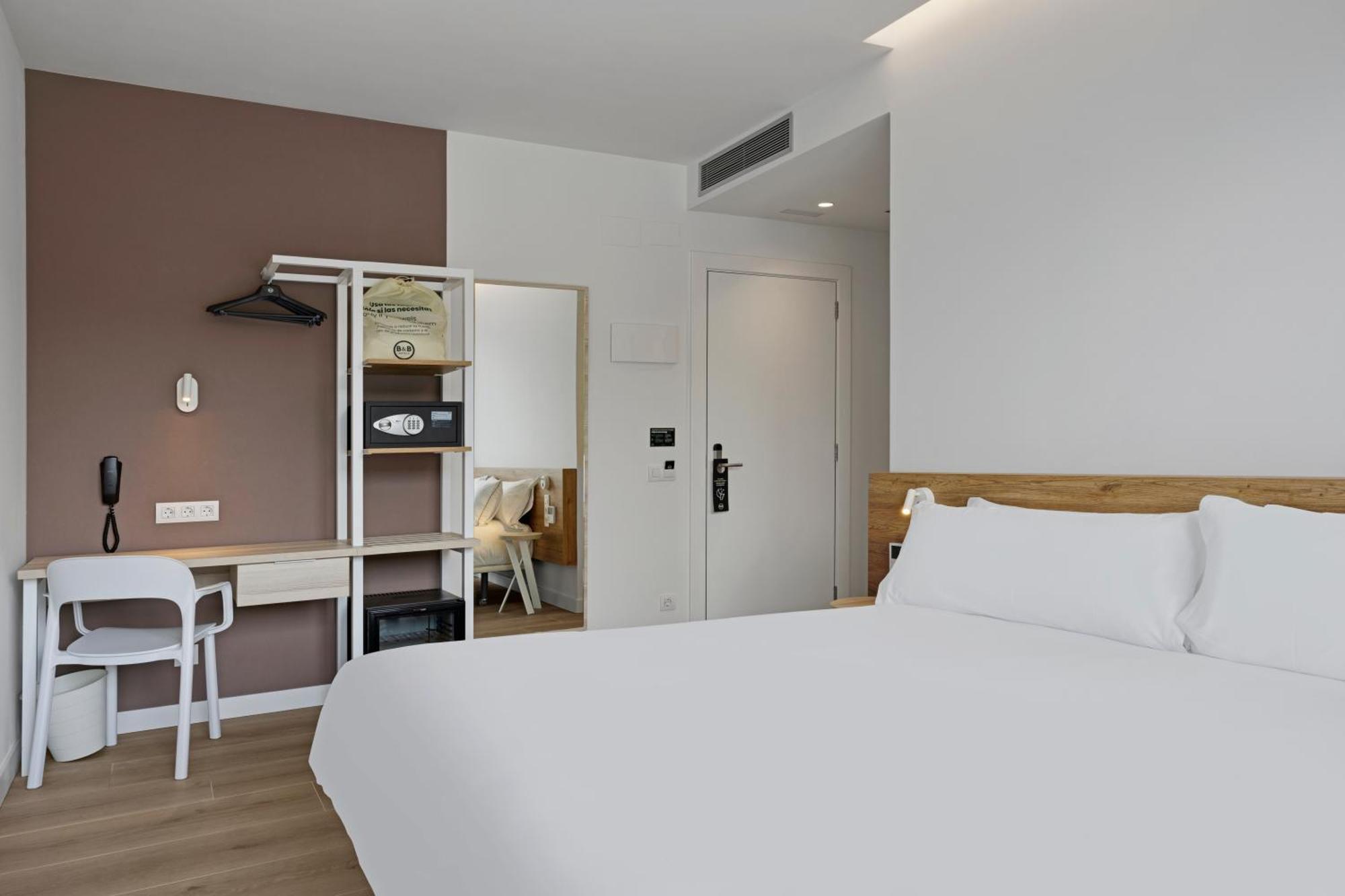 B&B Hotel Castro Urdiales Buitenkant foto